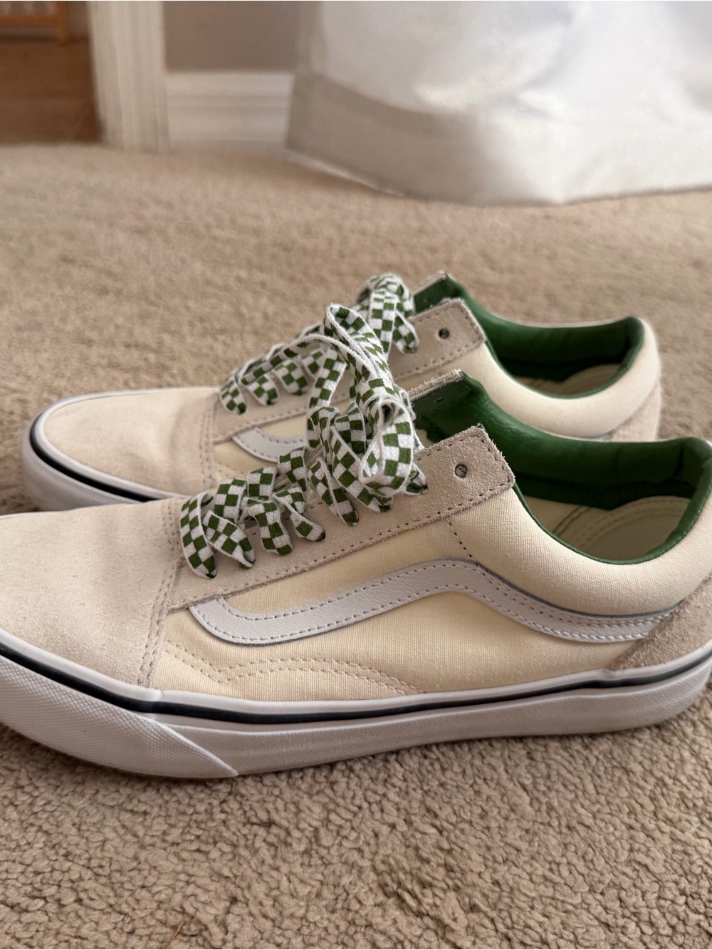 Vans Cream Low-Top Sneakers with Green Lining and Checker Laces